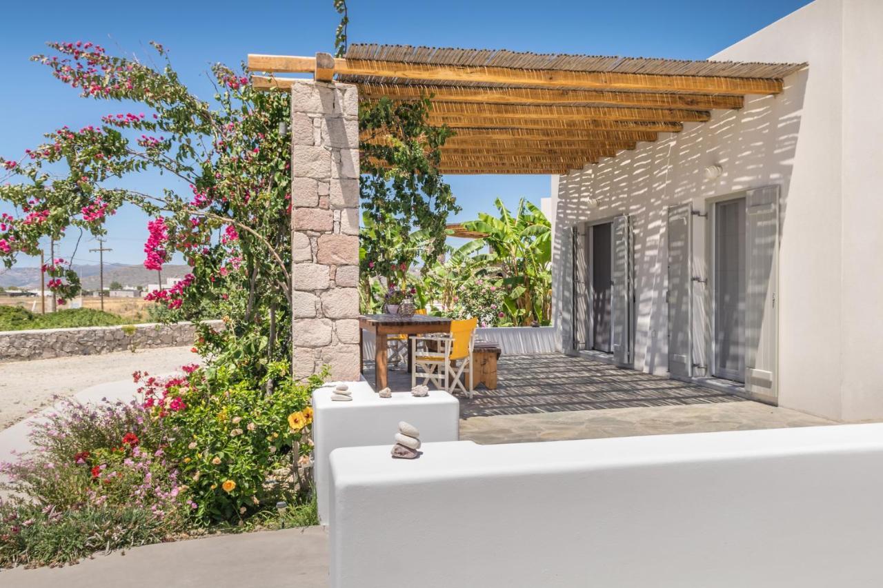 Milis Houses Adamantas  Exterior photo